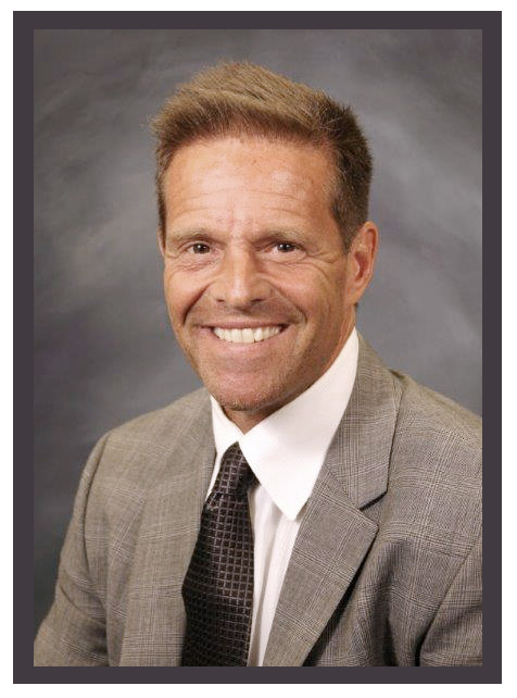 Ron-Storz-Headshot-Color-Correct-cropped-border